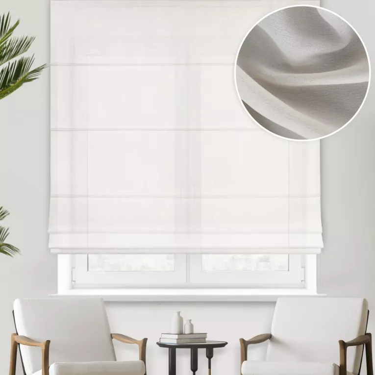 Roleta rzymska kremowa z grubszej żorżety wykończonej obciążnikiem