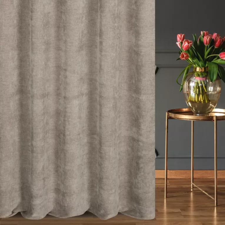 Zasłona szyta na flexach beżowa z tkaniny szenilowej z efektem melanżu