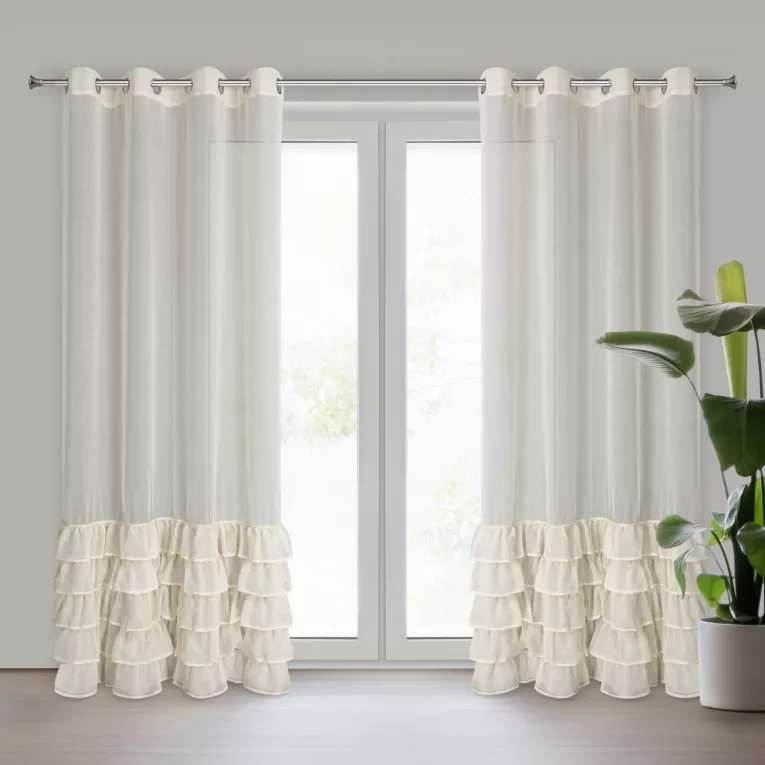 Firana beżowa z etaminy zdobiona falbanami i lśniącym pasem kryształków 140x250 cm przelotka CARLI Eurofirany