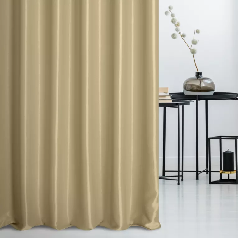 Zasłona szyta na taśmie fala beżowa z tkaniny trudnopalnej, zaciemniającej, typu blackout