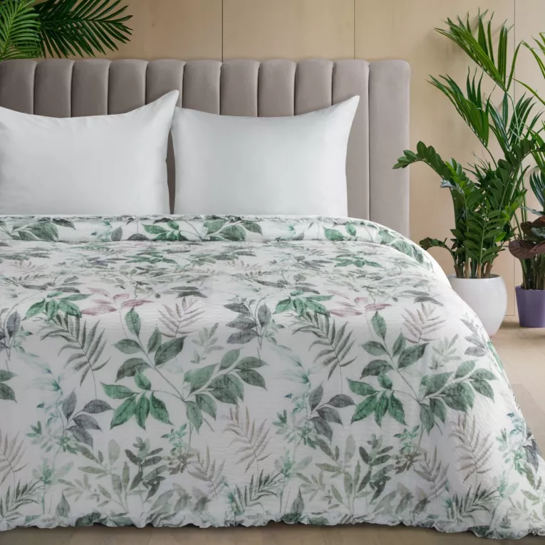 Narzuta biało, zielona 170x210 cm pikowana metodą hot press zdobiona nadrukiem roślinnym AMANDA Eurofirany