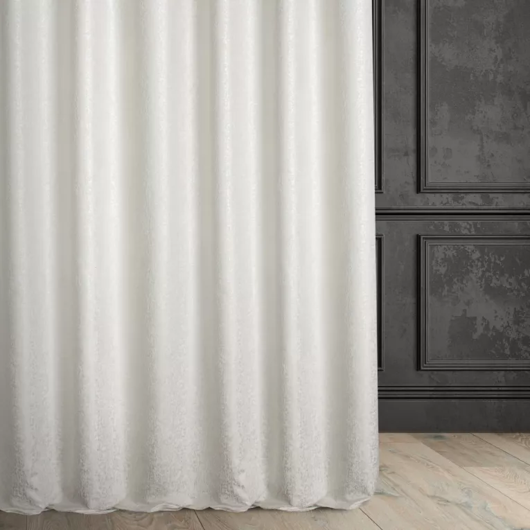 Zasłona szyta na taśmie fala kremowo srebrna z miękkiej tkaniny szenilowej przetykanej błyszczącą nicią Italissima Eva Minge