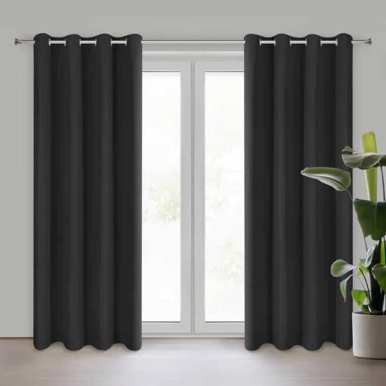 Zasłona czarna z gładkiej matowej tkaniny 140x250 cm przelotka ADARI Eurofirany