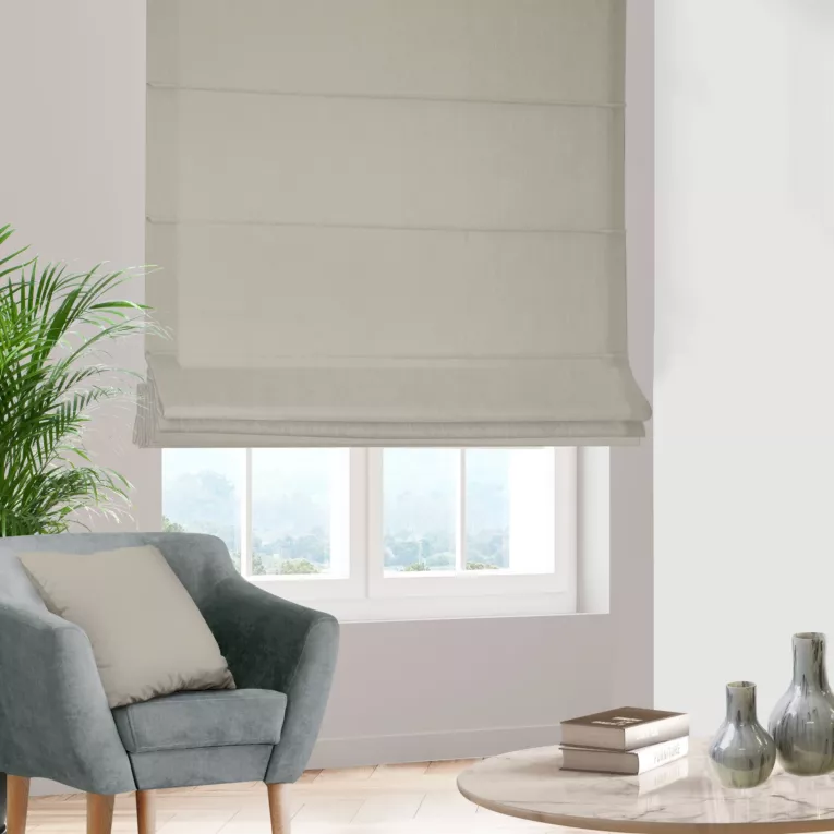 Roleta rzymska kremowa z miękkiej tkaniny z efektem melanżu