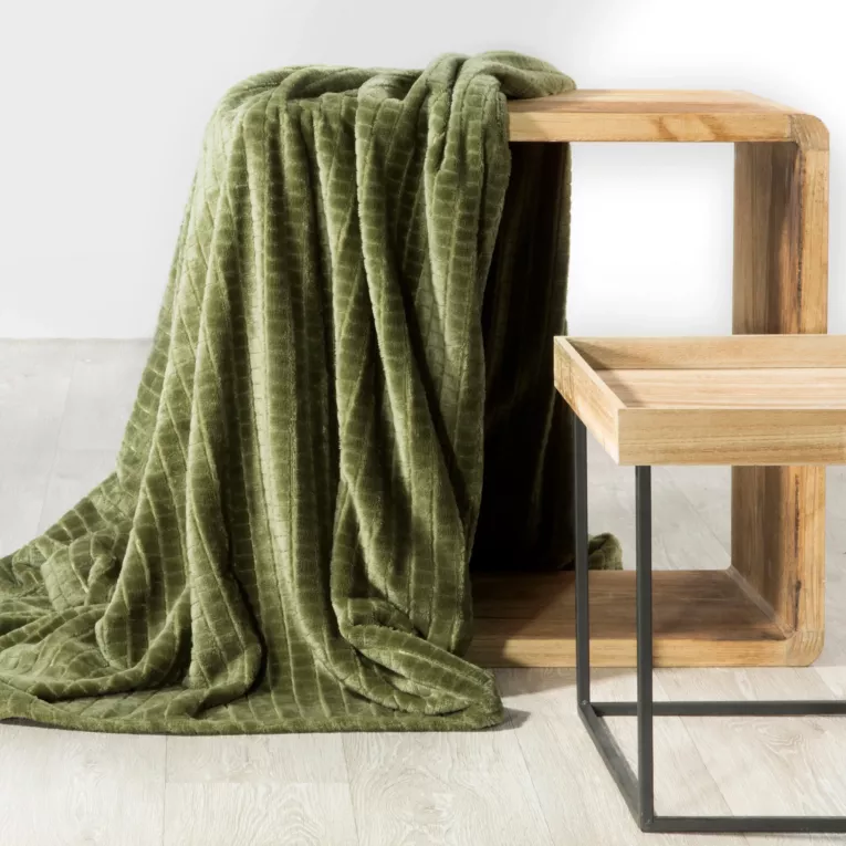 Koc CINDY 2 z mikroflano we wzór kratki Design 91