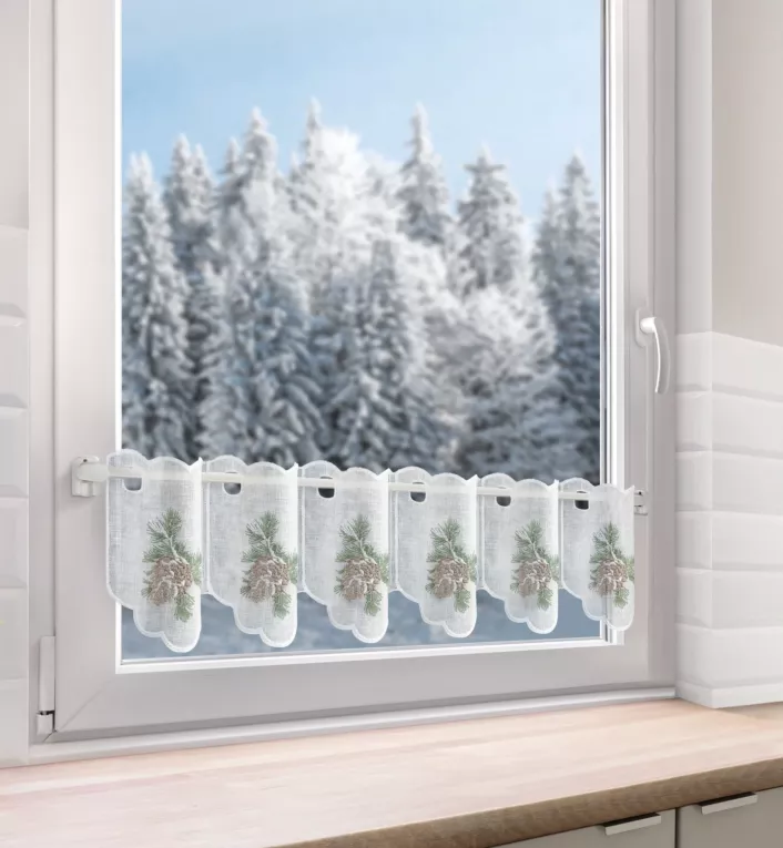 Tkanina firanowa zazdrostka zdobiona świątecznym haftem z zimowym akcentem Eurofirany