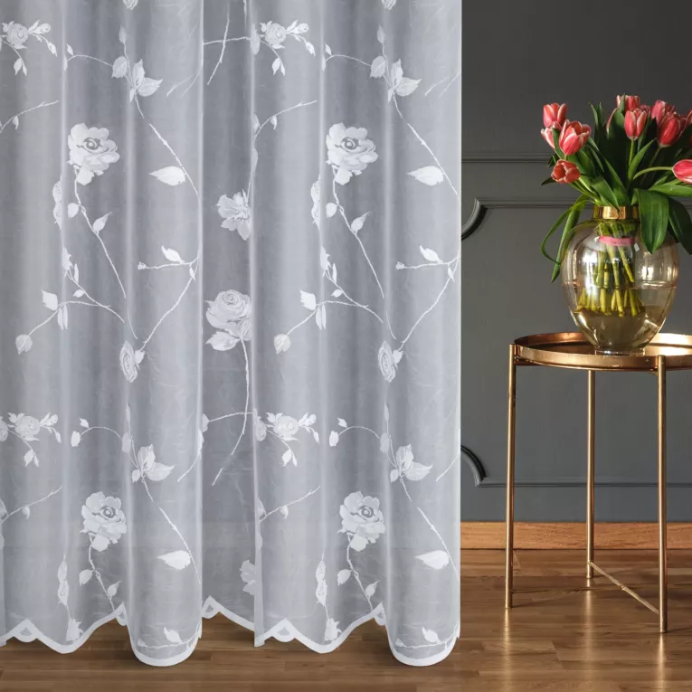 Firana szyta na flexach biała z miękkiej tkaniny żakardowej z efektem kreszowania