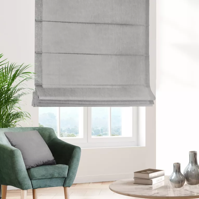 Roleta rzymska LUXOR szara z eleganckiej lśniącej tkaniny o drobnym splocie