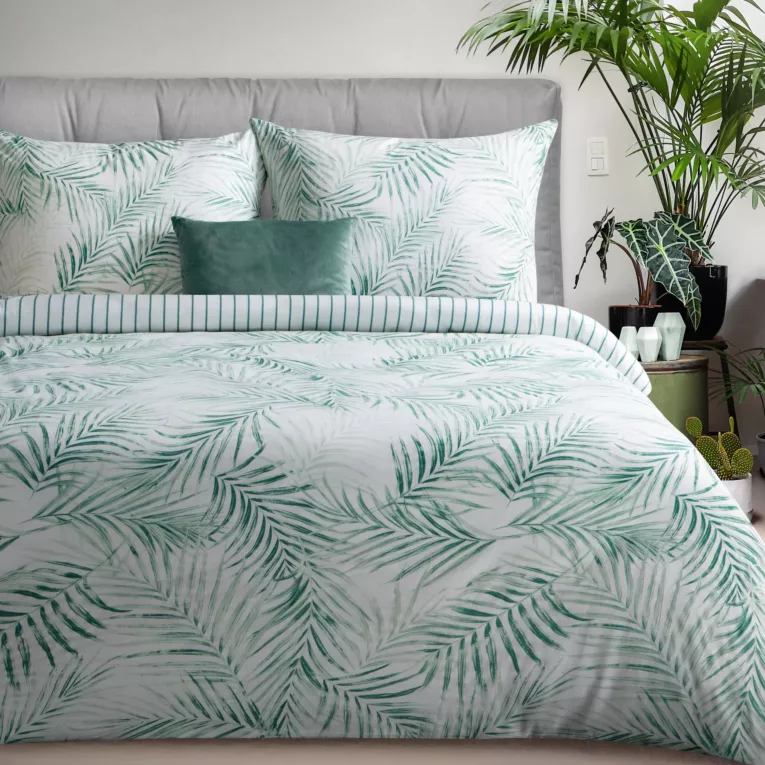 Pościel 140x200 cm komplet 2 częściowy z satyny bawełnianej kolor biało, miętowy zdobiona nadrukiem egzotycznym RAYA 3 Eurofirany