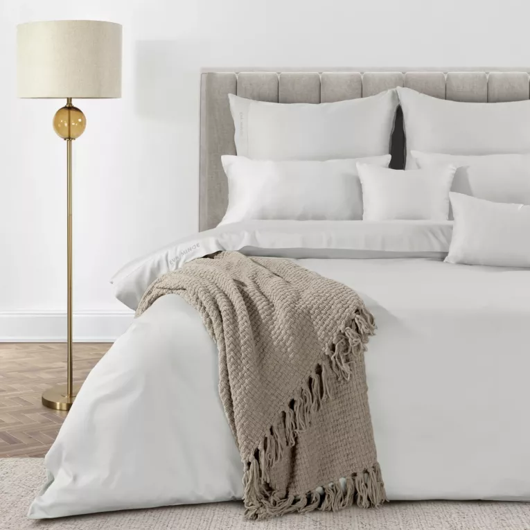 Pościel 140x200 cm z makosatyny bawełnianej kolor biały Eva Minge Eurofirany