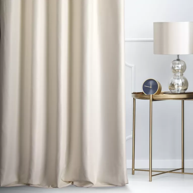 Zasłona szyta na flexach LUXOR kremowa z eleganckiej lśniącej tkaniny o drobnym splocie