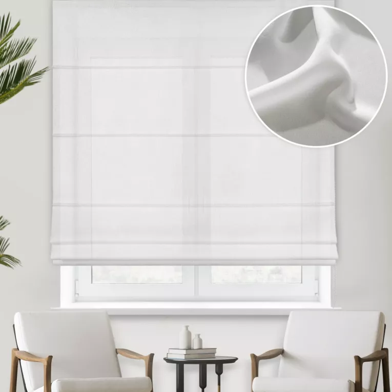 Roleta rzymska ORIANA biała z delikatnej w dotyku, gęsto tkanej, matowej krepy, wykończona obciążnikiem