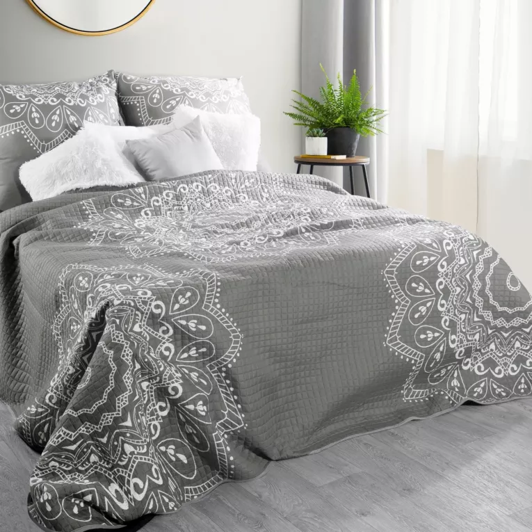Narzuta na łóżko pikowana hotpress mandala Eurofirany