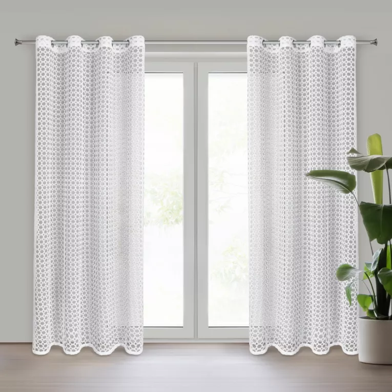 Firana biała z siateczki niewymagająca prasowania 140x250 cm przelotka CARMEN Eurofirany