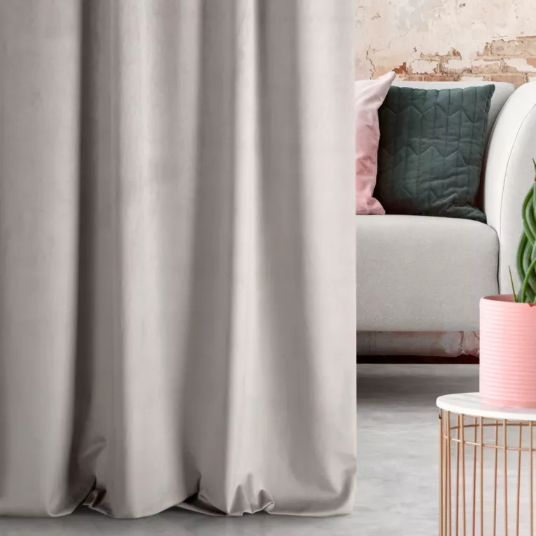 Zasłona szyta na taśmie fala ENYA stalowa z miękkiej półmatowej tkaniny welwetowej