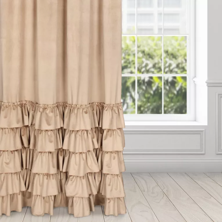 Zasłona ciemnobeżowy z welwetu zdobiona falbanami 140x270 cm taśma CHARLOTTE Eurofirany