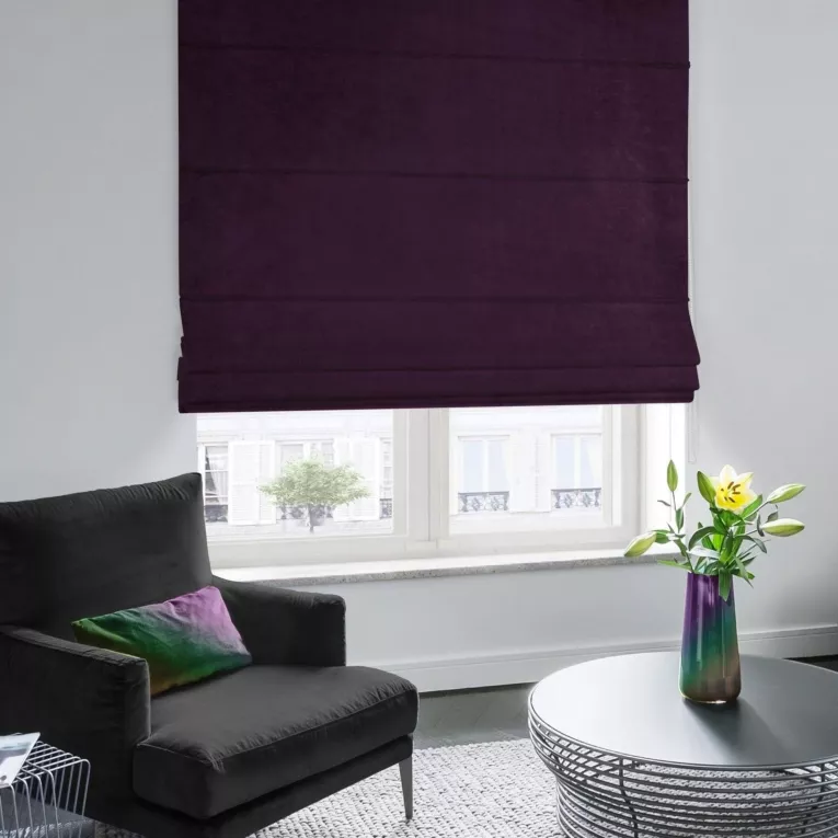 Roleta rzymska ITALIA fioletowa z tkaniny welwetowej o delikatnym połysku
