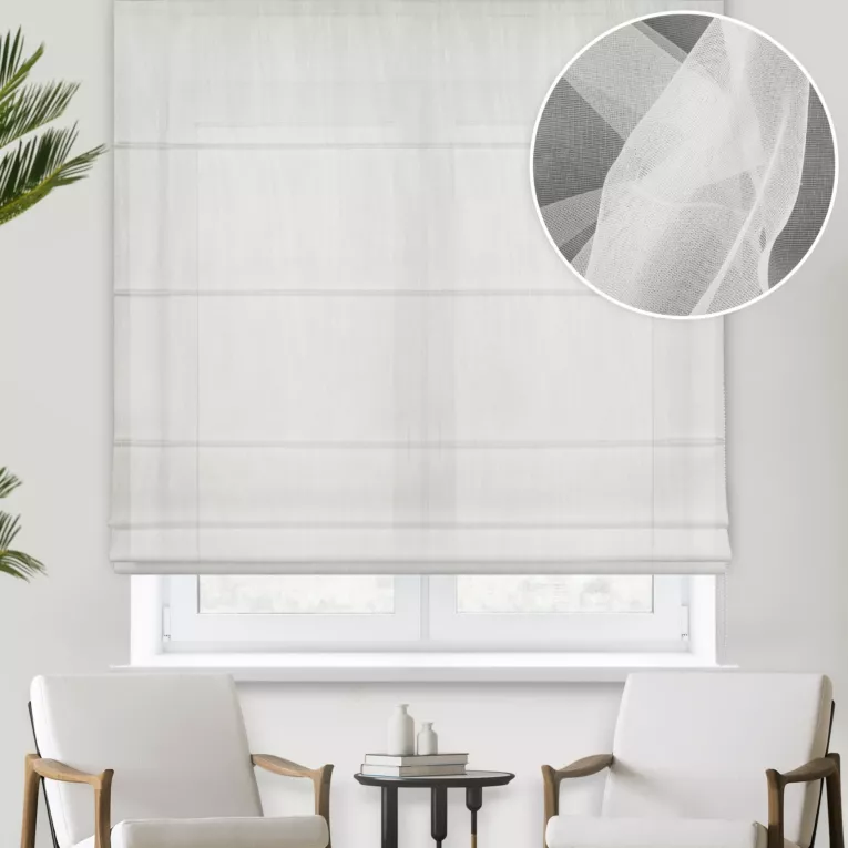 Roleta rzymska kremowa z delikatnej i miękkiej w dotyku tkaniny, wykończonej obciążnikiem