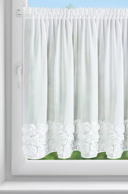 Zazdrostka z szyfonu biała zdobiona pasem aplikacji 3D róż 90x150 cm taśma ROSES Eva Minge Eurofirany