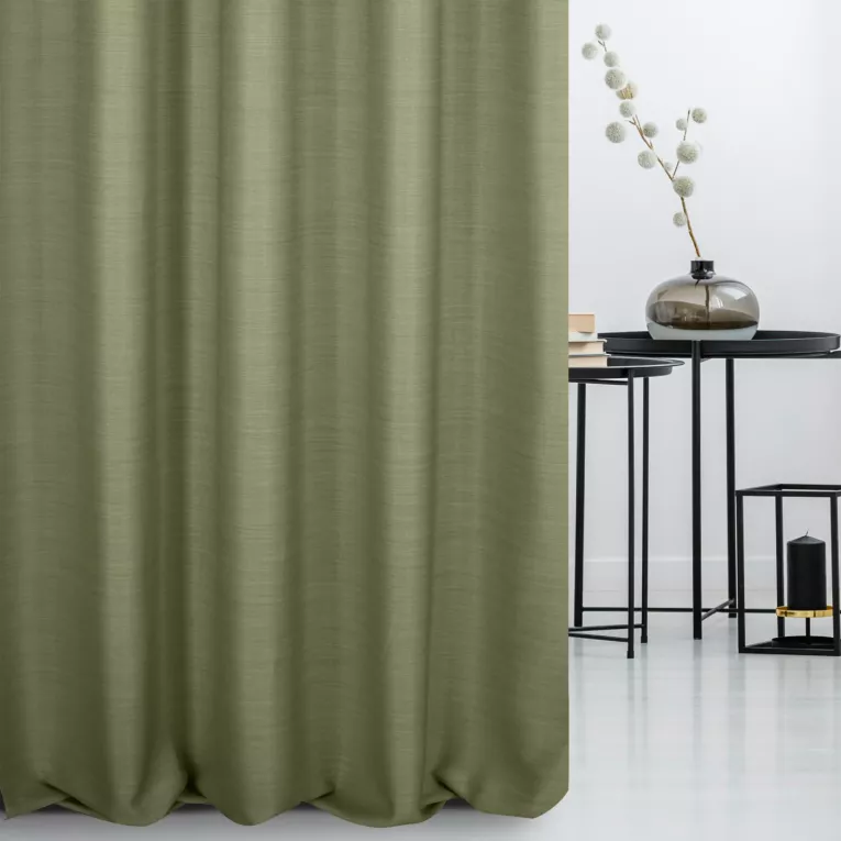 Zasłona szyta na flexach oliwkowa z miękkiej tkaniny o naturalnym splocie w stylu ekologicznym