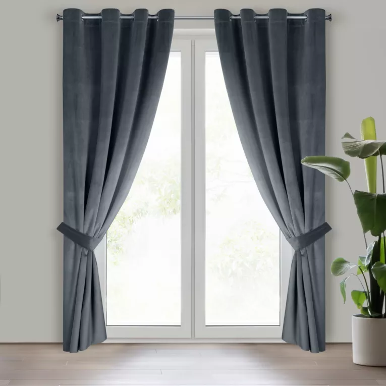 Zasłona grafitowa z tkaniny welwetowej, troczek w zestwie 140x270 cm przelotka + troczek ANTARA Eurofirany