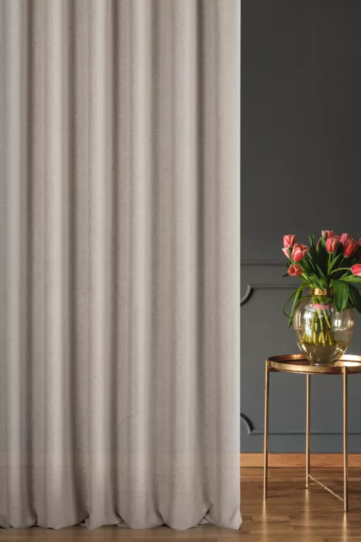 Zasłona szyta na taśmie fala ciemnobeżowa z tkaniny w stylu eko z efektem melanżu