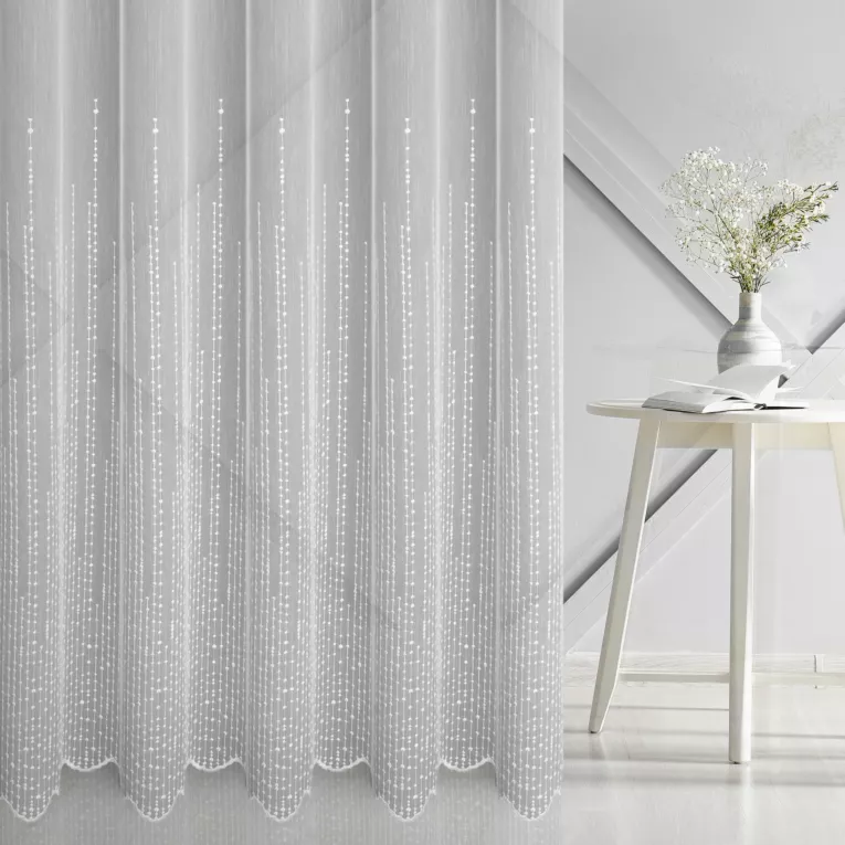 Firana szyta na flexach biała tkanina firanowa typu ADEN zdobiona dołem haftem w drobne kropki tworzące pionowe linie