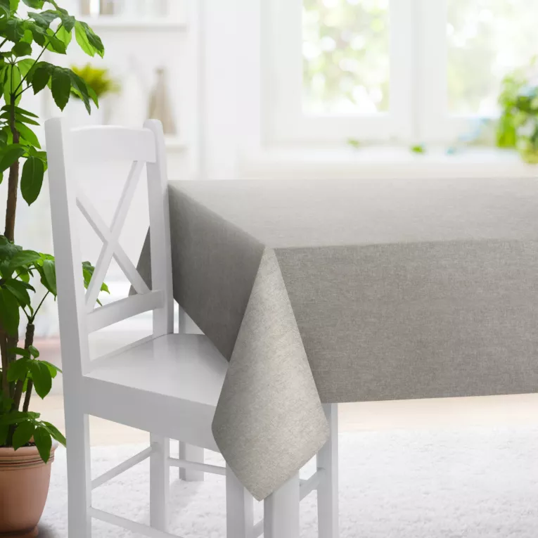 Obrus na wymiar popielaty z miękkiej w dotyku tkaniny szenilowej