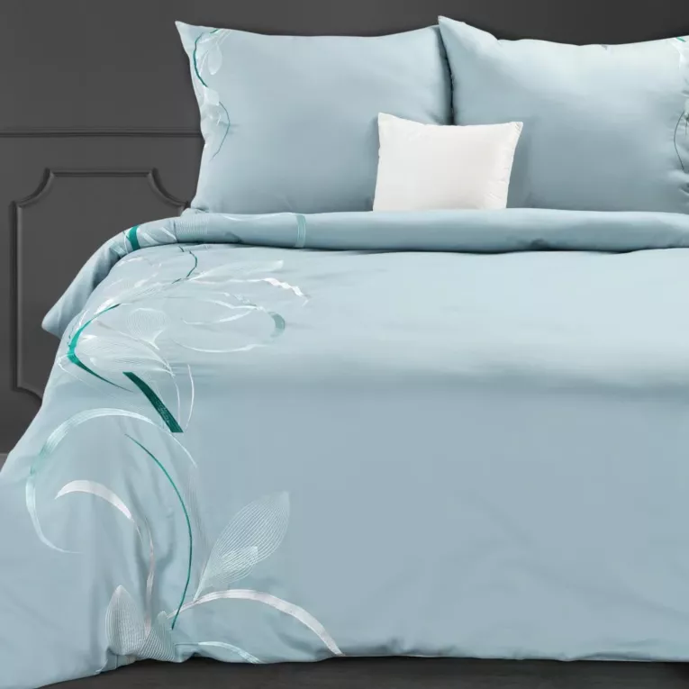 Pościel 220x200 cm z satyny bawełnianej kolor błękitny z botanicznym haftem HAFT 1 Eurofirany Premium