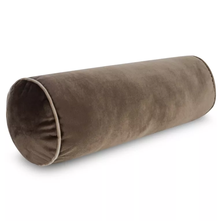 Poduszka dekoracyjna wałek 15 x 45 cm welwetowy ciemnobrązowy zdobiony kontrastującą lamówką GAJA Eurofirany
