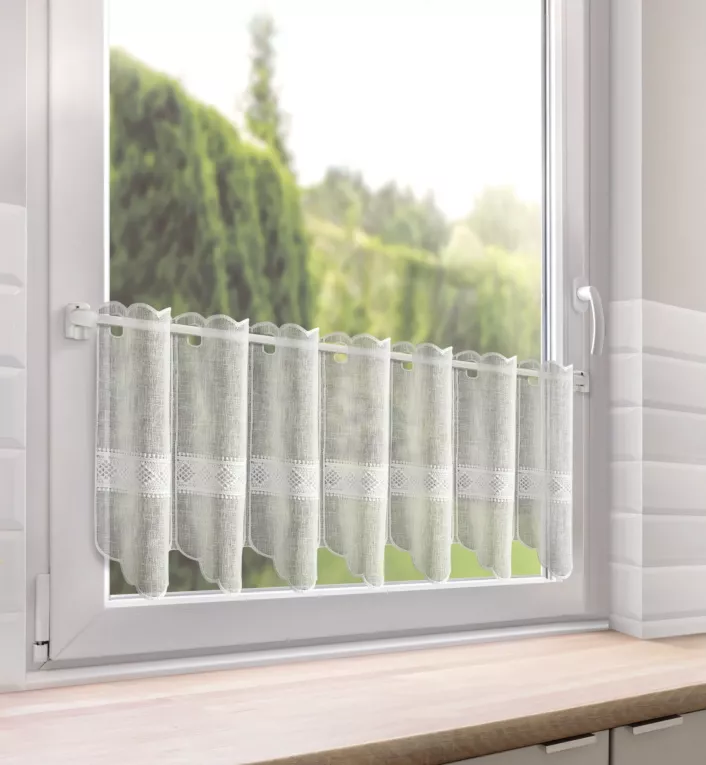 Tkanina firanowa zazdrostka zdobiona haftem geometrycznym Eurofirany