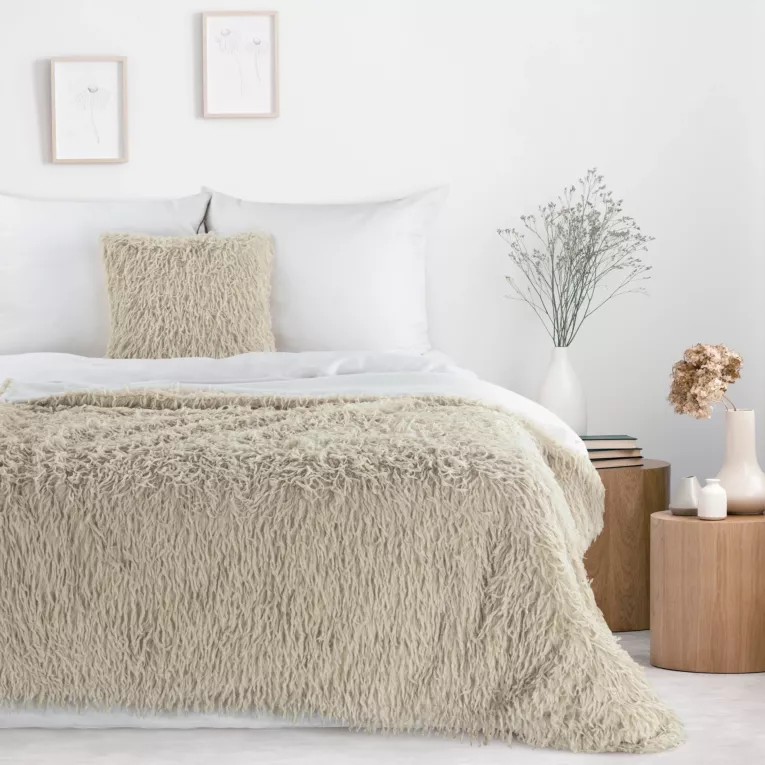 Koc z przyjemnego futerka 130x170 cm beżowy ADORE Eurofirany