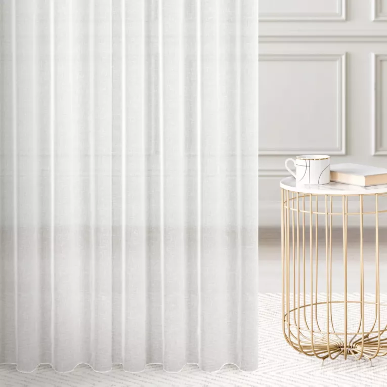 Firana szyta na taśmie 8 cm kremowa z matowej gładkiej etaminy, wykończonej obciążnikiem