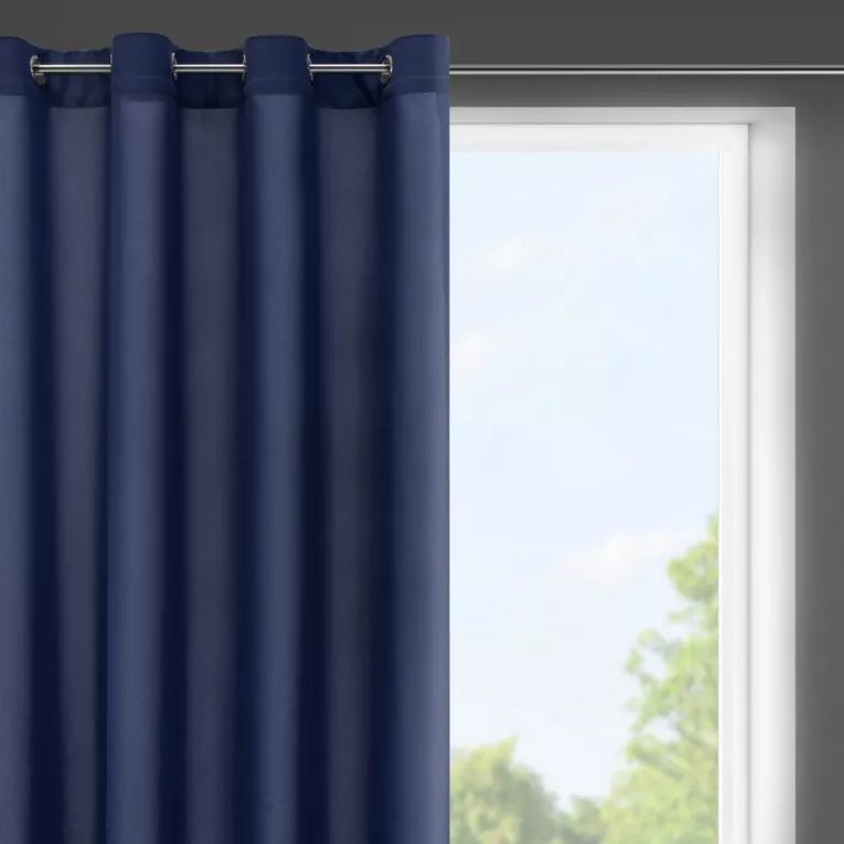 Zasłona granatowa z matowej gładkiej tkaniny 140x175 cm przelotka RITA Eurofirany