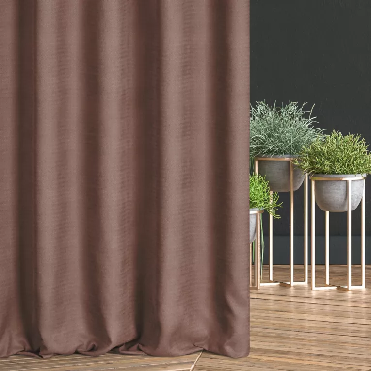 Zasłona szyta na taśmie fala brązowa z miękkiej, matowej tkaniny w drobny geometryczny wzór