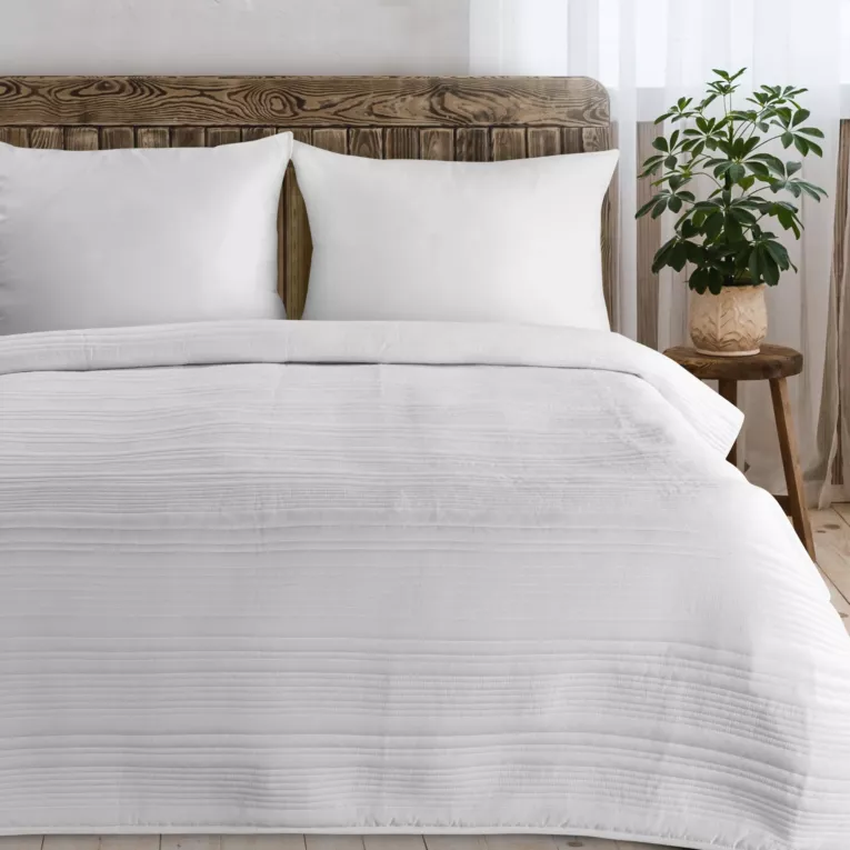 Narzuta matowa biała 170x210 cm pikowana metodą tradycyjną TARA EUROFIRANY PREMIUM