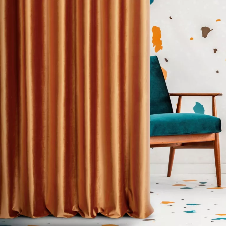 Tkanina zasłonowa welwet o miękkiej z delikatnym połyskiem strukturze