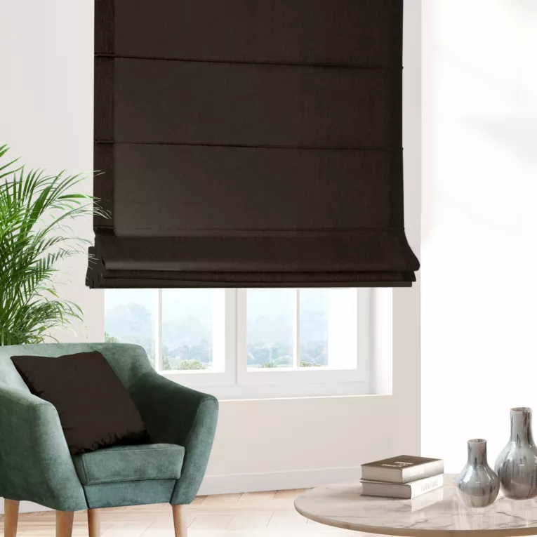 Roleta rzymska ciemnobrązowa z miękkiej tkaniny o welurowej strukturze