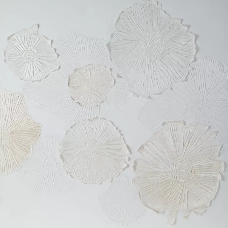 Obraz ręcznie malowany na płótnie w jasnej kolorystyce Eurofirany