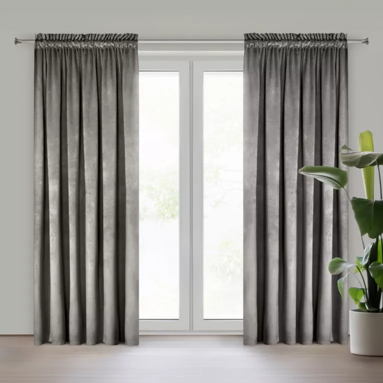 Zasłona stalowa z gładkiego welwetu 140x300 cm taśma PIERRE Eurofirany