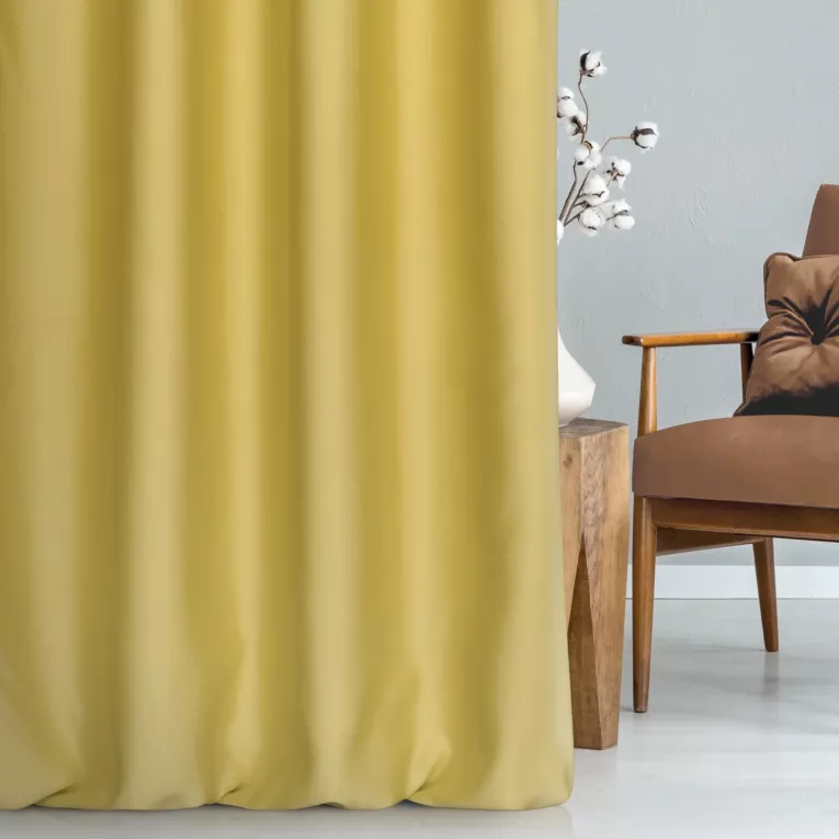 Zasłona szyta na tunelu złota z gładkiej zaciemniającej tkaniny typu dimout