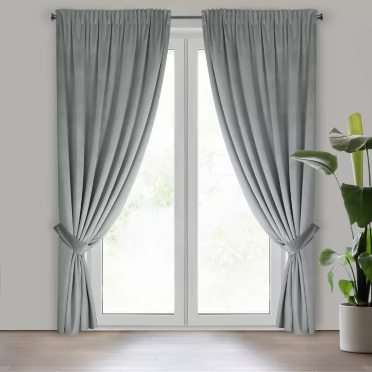 Zasłona jasnoszara z tkaniny welwetowej, troczek w zestwie 140x300 cm taśma v ANTARA Eurofirany