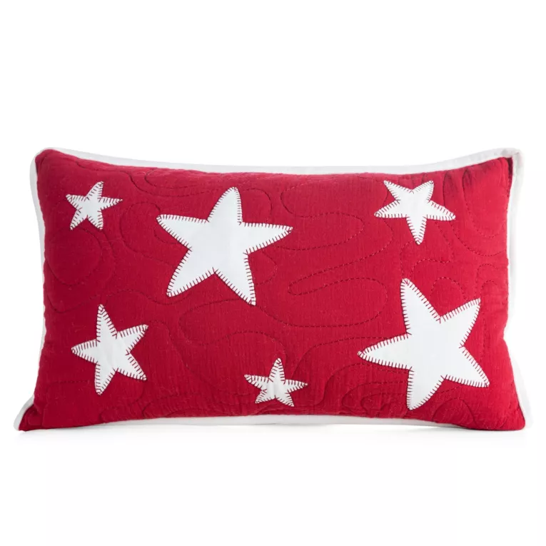 Poszewka na poduszkę 30x50 cm świątecznaz pikowaniem i aplikacją w postaci gwiazdek czerwono, biała Eurofirany