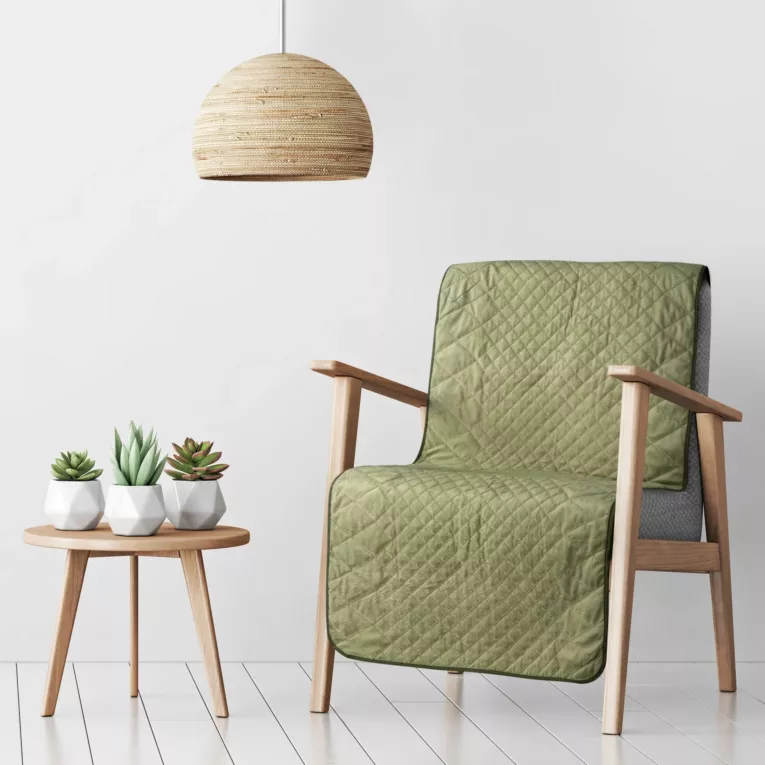 Narzuta LUIZ 3 pikowana metodą hot press z welwetu Design 91