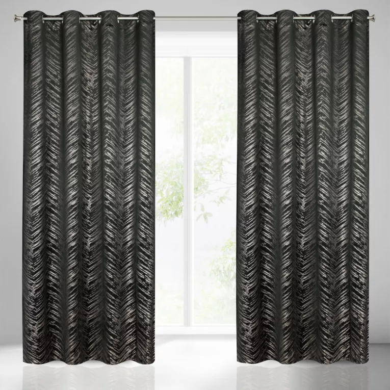 Zasłona czarna z błyszczącym złotym nadrukiem z welwetu 140x250 cm przelotka SARA Eurofirany