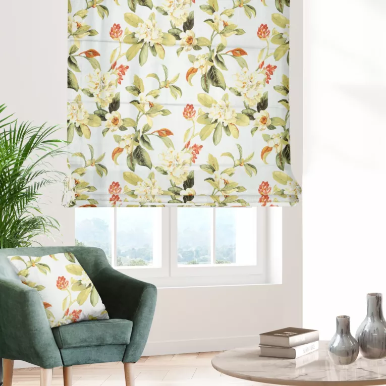 Roleta rzymska biało oliwkowa z miękkiej tkaniny welwetowej z kwiatowym nadrukiem