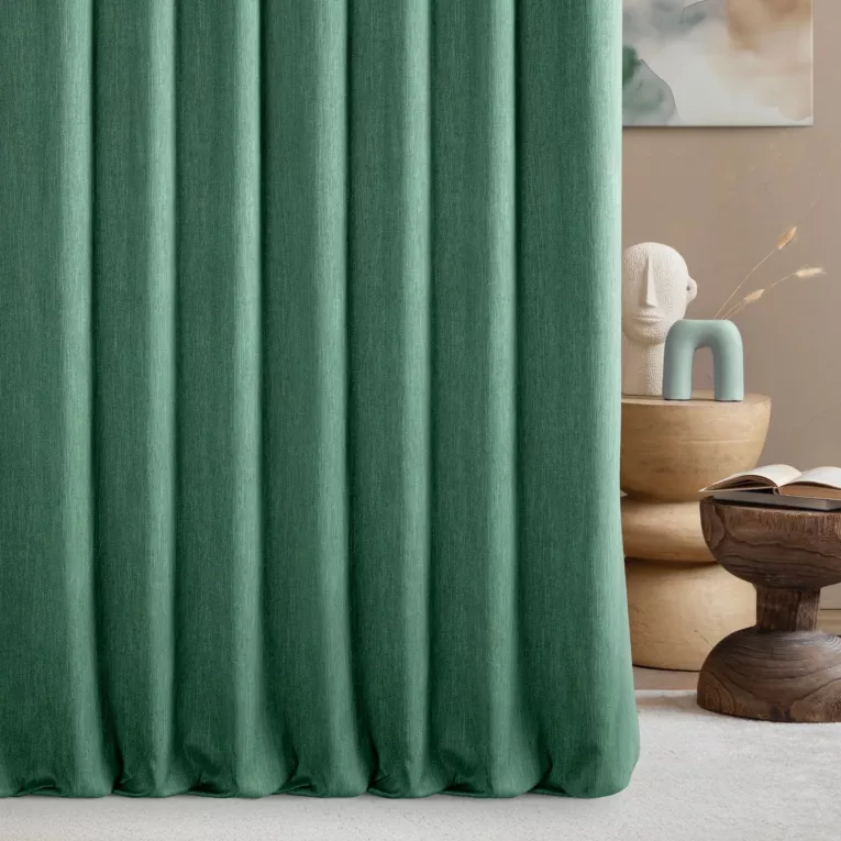 Zasłona szyta na taśmie 5 cm zielona z tkaniny o naturalnym splocie z efektem melanżu