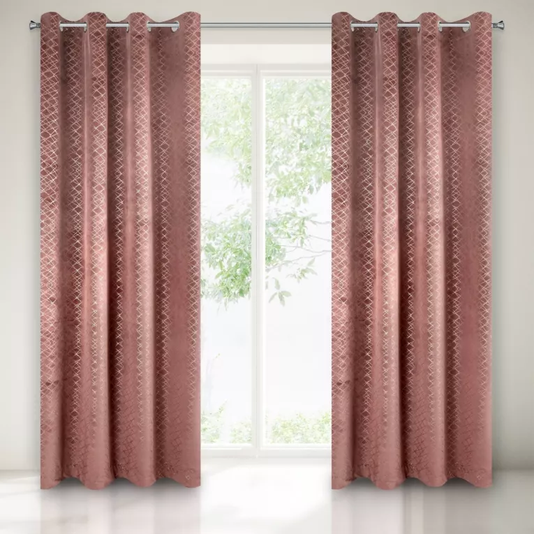 Welwetowa zasłona z nadrukiem ciemny róż na przelotkach 140x250 cm