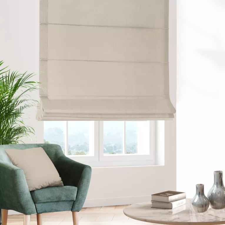 Roleta rzymska ENYA ciemnokremowa z miękkiej półmatowej tkaniny welwetowej