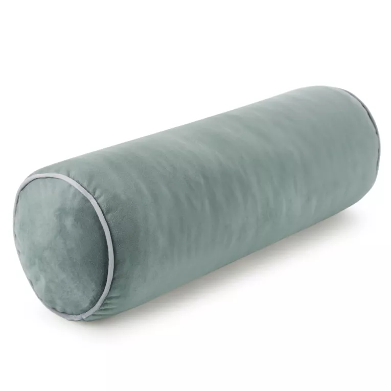 Poduszka dekoracyjna wałek 45 x 15 cm welwetowa ciemnomiętowa zdobiony kontrastującą lamówką GAJA Eurofirany